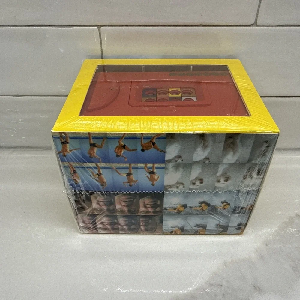 Lomography Oktomat 35mm Film Camera 8 Lens Sequential Photography NEW IN BOX!